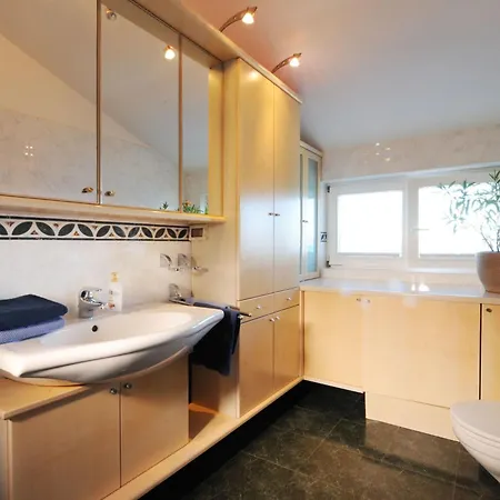 In Mit Beheiztem Pool By Interhome *